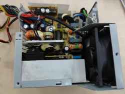 FUJITSU PRIMERGY TX120 S2の旧型PC修理の写真