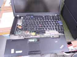 LENOVO ThinkPad R61の修理-12