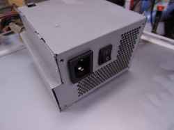 HITACHI PC8DE4-X11311100の旧型PC修理-9