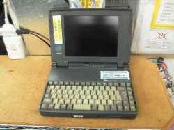 TOSHIBA Dynabook 480/Vの旧型PC修理-1