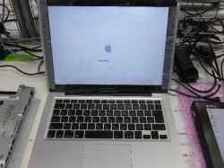アップル(Mac) Mac A1278　MB466Jの修理-1