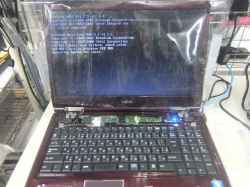 FUJITSU Lifebook AH550/5AのHDD交換-16