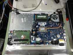 HP 14-AC105TUの修理-4