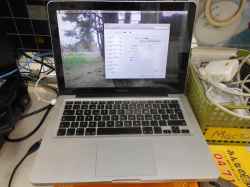 アップル(Mac) MacBookProの修理-1