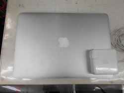 アップル(Mac) MacBook Pro A1502の修理-2