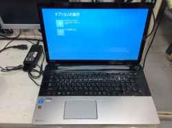 TOSHIBA dynabook TB77/NGのSSD交換-1