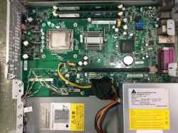 FUJITSU FMVDE2A0L1 ESPRIMO D530/Aの旧型PC修理の写真