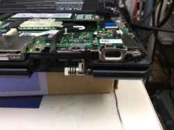 NEC pc-VKT13HG76355の修理の写真