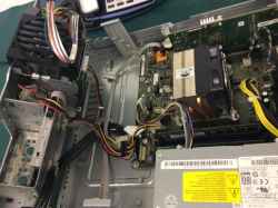 FUJITSU PRIMERGY TX120 S3 PS-130-D3049/PYT12PT2Sの旧型PC修理-5