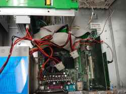 コンパック D3M/P1.7/40/6/128c/o GRの旧型PC修理-3
